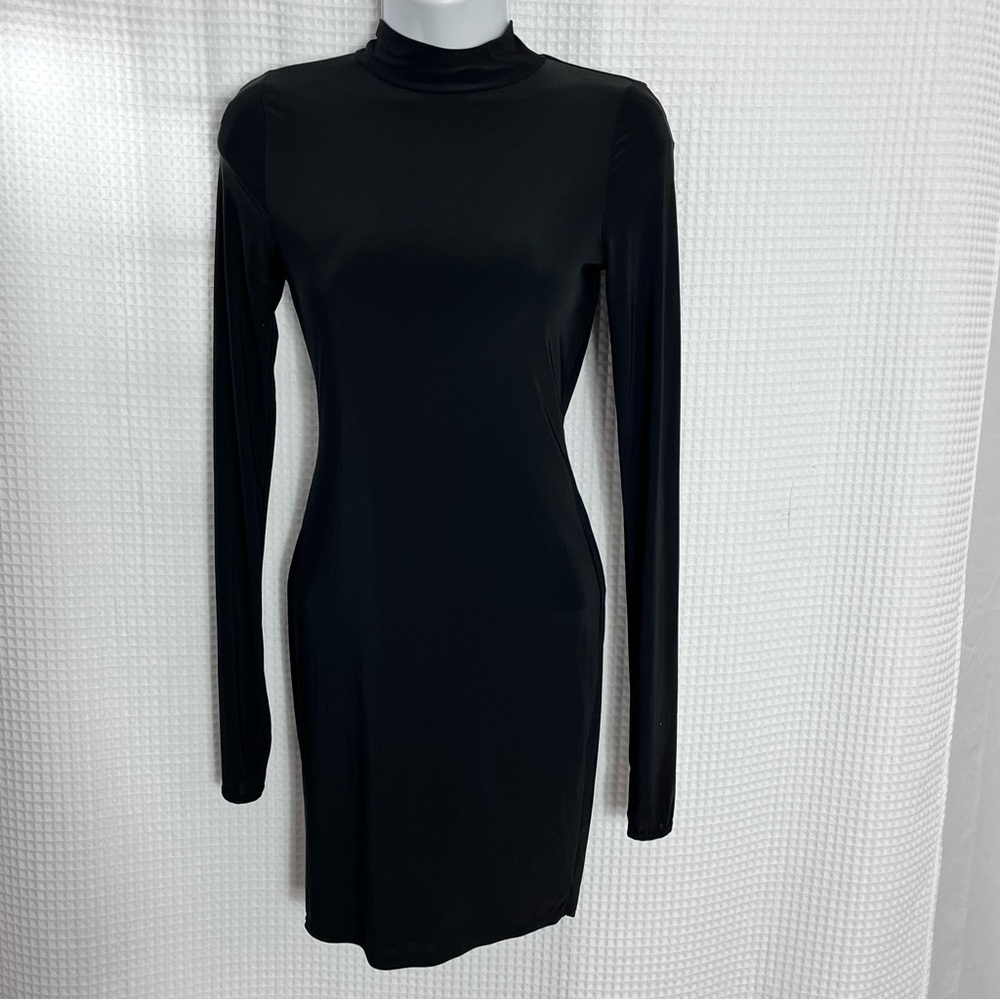 Uptown ladies Black Long Sleeve Dress size medium
